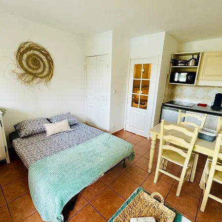 Et Cabine, 4 Personnes,mer, Piscine, Tennis, Les Issambres * Roquebrune-sur Argens
